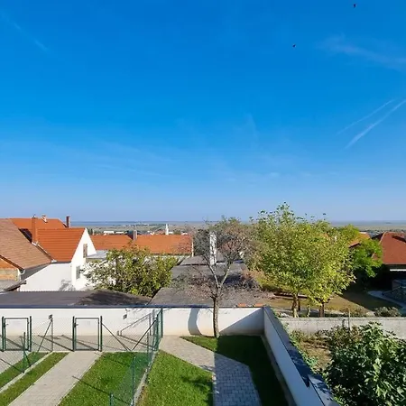 Wein Suite Moerbisch Am See Exterior photo